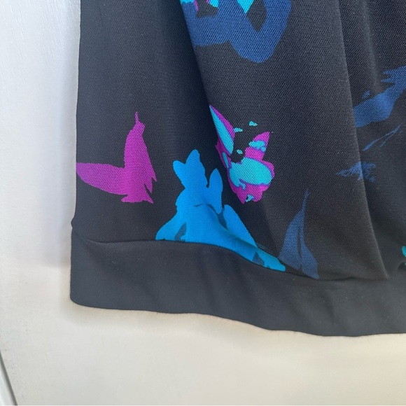 Express Y2K Sequin Tank Top. Size: Medium. Color: Black. 2010. - Picture 2 of 8